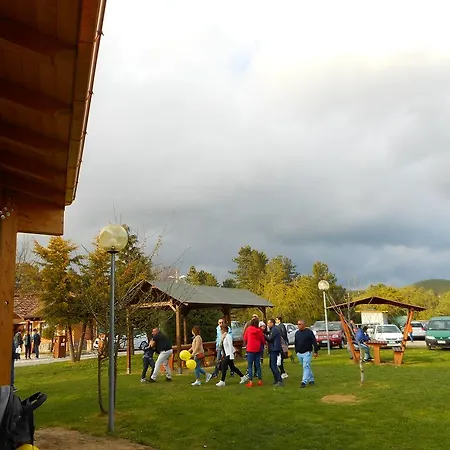 Çiftlik konaklama Biosila Acri